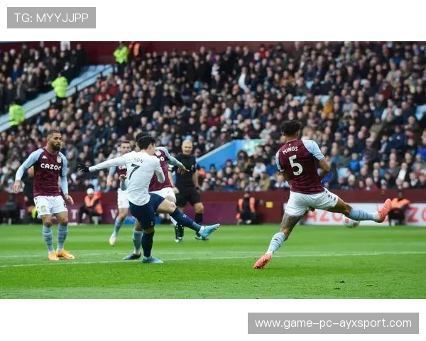 维拉前插跑位开出机会