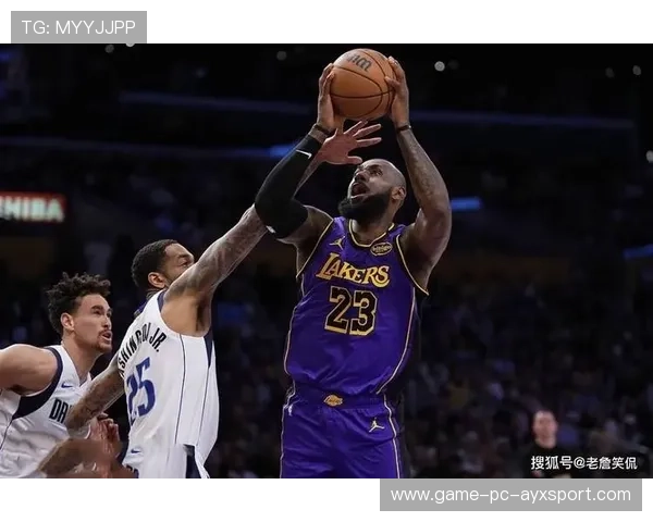 詹姆斯关键助攻,湖人末节稳住领先